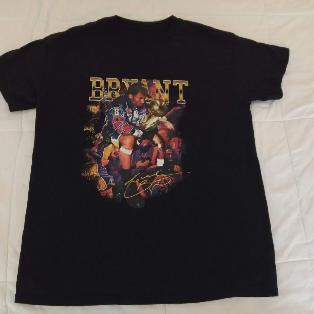 Kobe Bryant Championship Trophy Black Graphic T-shirt
